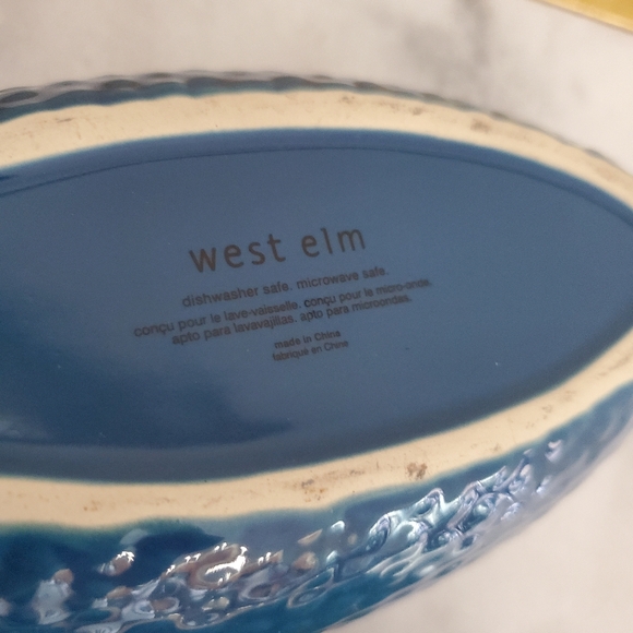 West Elm Fish-Shaped Ceramic Bowls - Blue and Teal - Picture 6 of 12